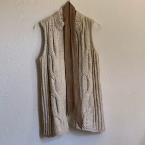Chico’s neutral cable knit sweater vest, Medium 1